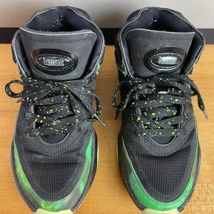 Nike Black and Green Sneakers